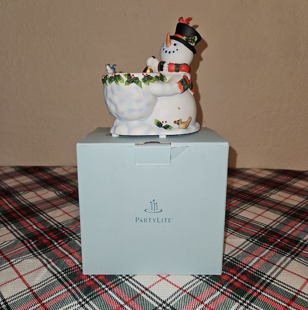 PartyLite Ceramic Snowbell Frosty Votive Candle Holder